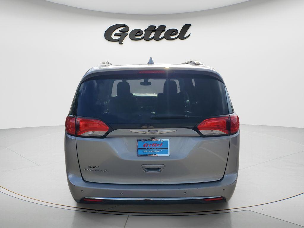 used 2017 Chrysler Pacifica car, priced at $13,872