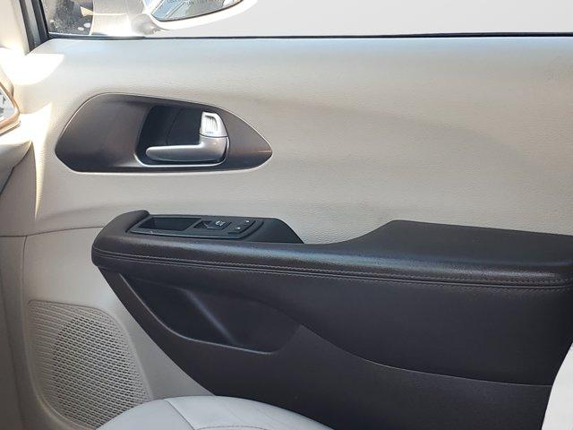 used 2017 Chrysler Pacifica car, priced at $11,989