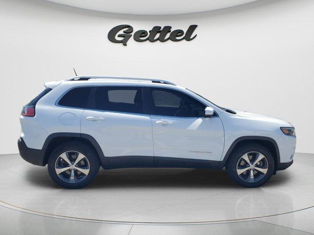 used 2019 Jeep Cherokee car, priced at $12,789