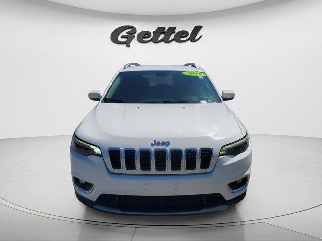 used 2019 Jeep Cherokee car, priced at $12,789