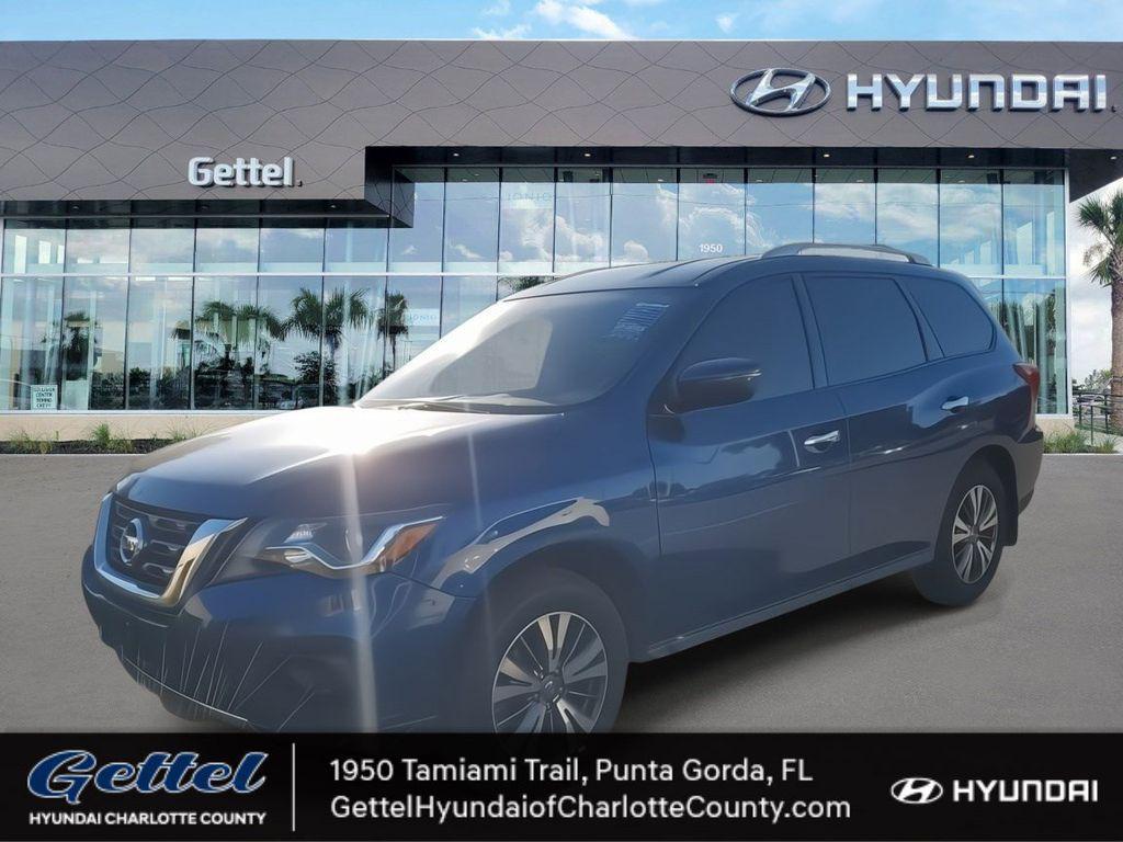 used 2017 Nissan Pathfinder car, priced at $7,095