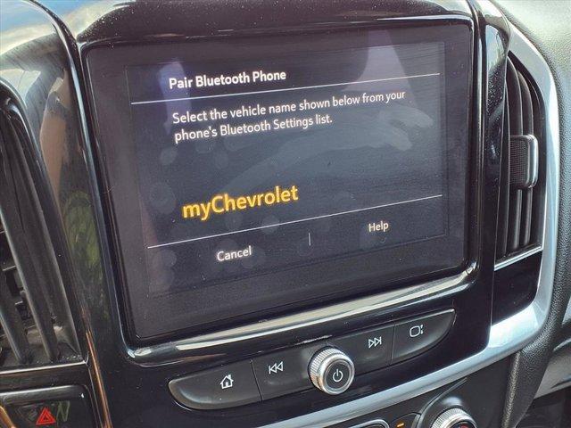 used 2022 Chevrolet Traverse car, priced at $29,900