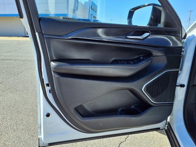 used 2022 Jeep Grand Cherokee car, priced at $28,900