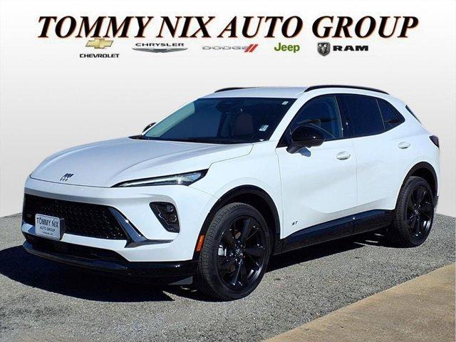 used 2025 Buick Envision car, priced at $32,900