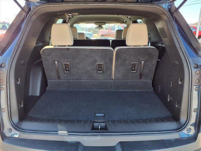 used 2022 Chevrolet Traverse car, priced at $20,900