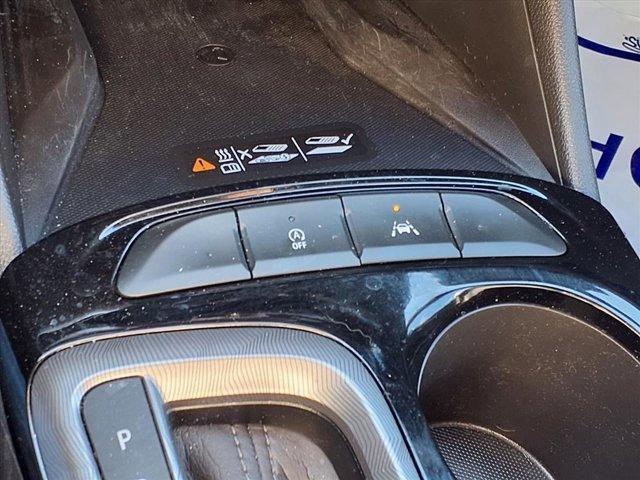 used 2025 Buick Envista car, priced at $26,900