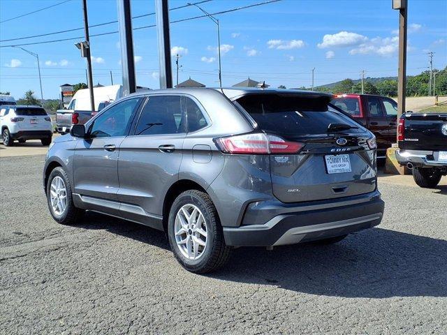 used 2024 Ford Edge car, priced at $26,900