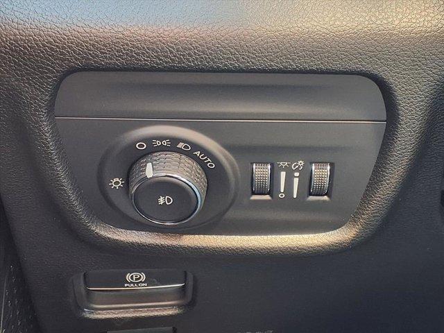 new 2025 Jeep Grand Cherokee car, priced at $46,292