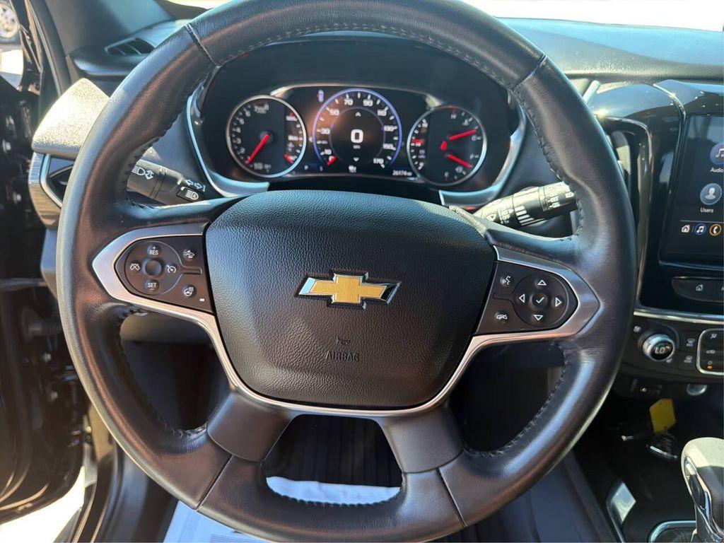 used 2022 Chevrolet Traverse car, priced at $32,650