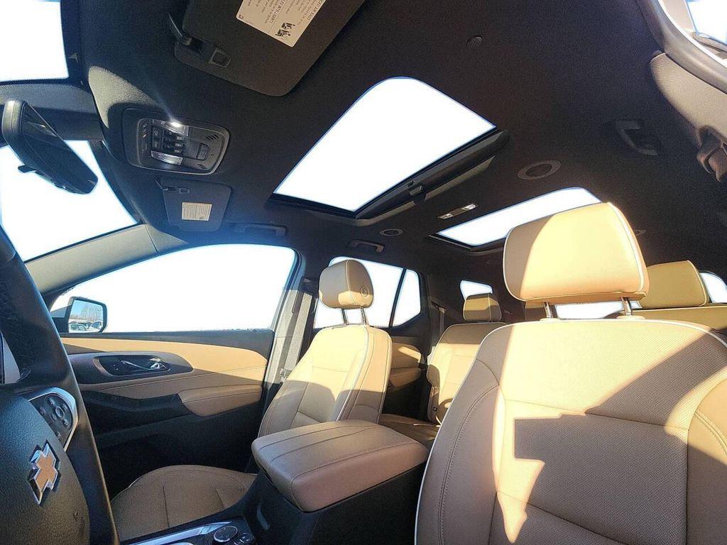 used 2023 Chevrolet Traverse car, priced at $34,150