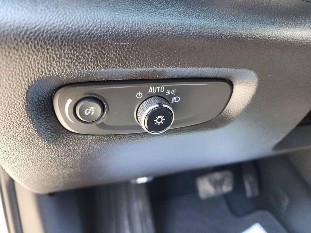 used 2023 Chevrolet Traverse car, priced at $31,450