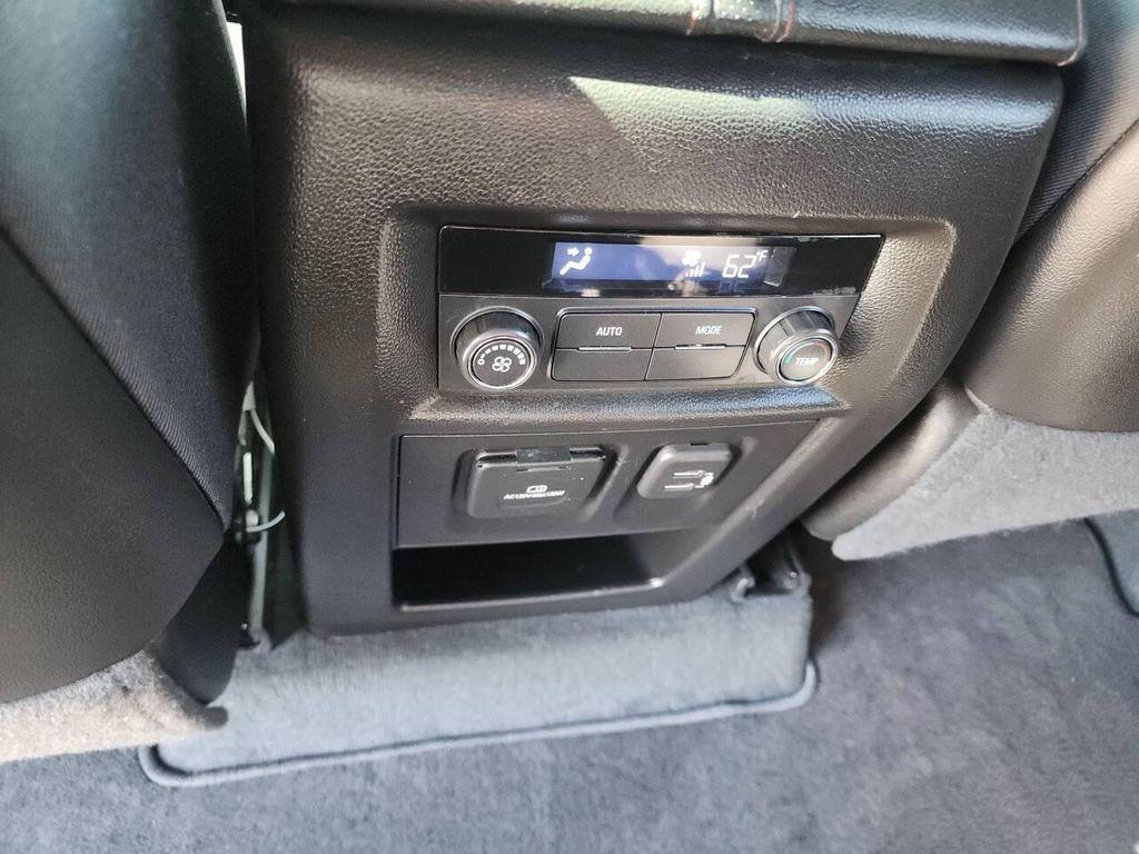 used 2023 Chevrolet Traverse car, priced at $31,450