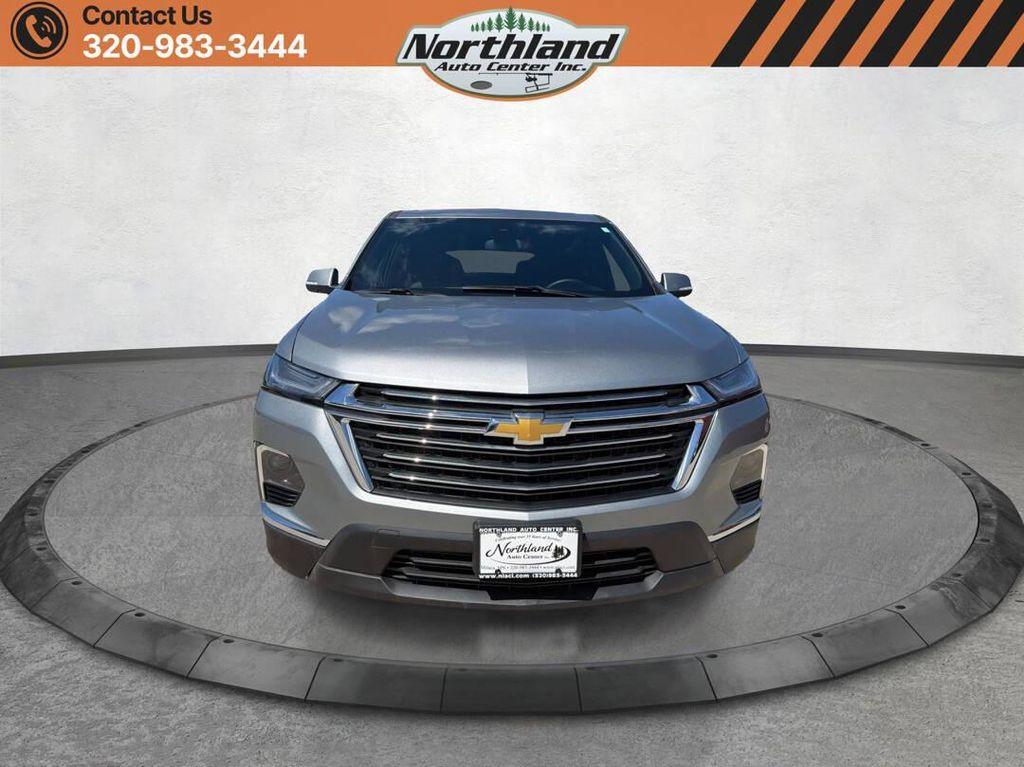 used 2024 Chevrolet Traverse car, priced at $31,650