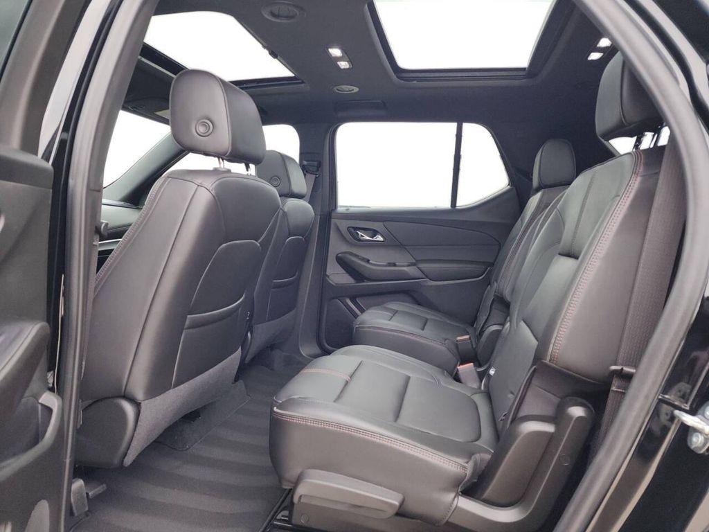 used 2023 Chevrolet Traverse car, priced at $34,950