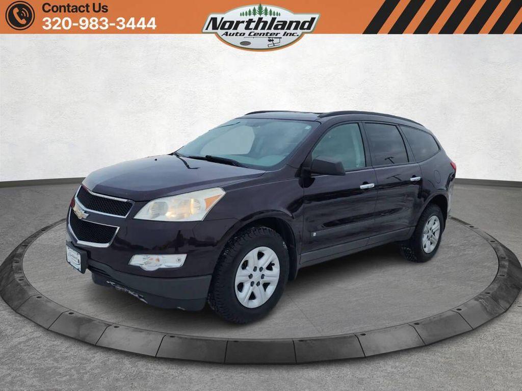 used 2010 Chevrolet Traverse car, priced at $4,950