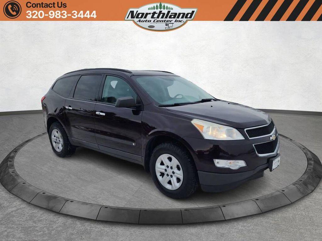 used 2010 Chevrolet Traverse car, priced at $4,950