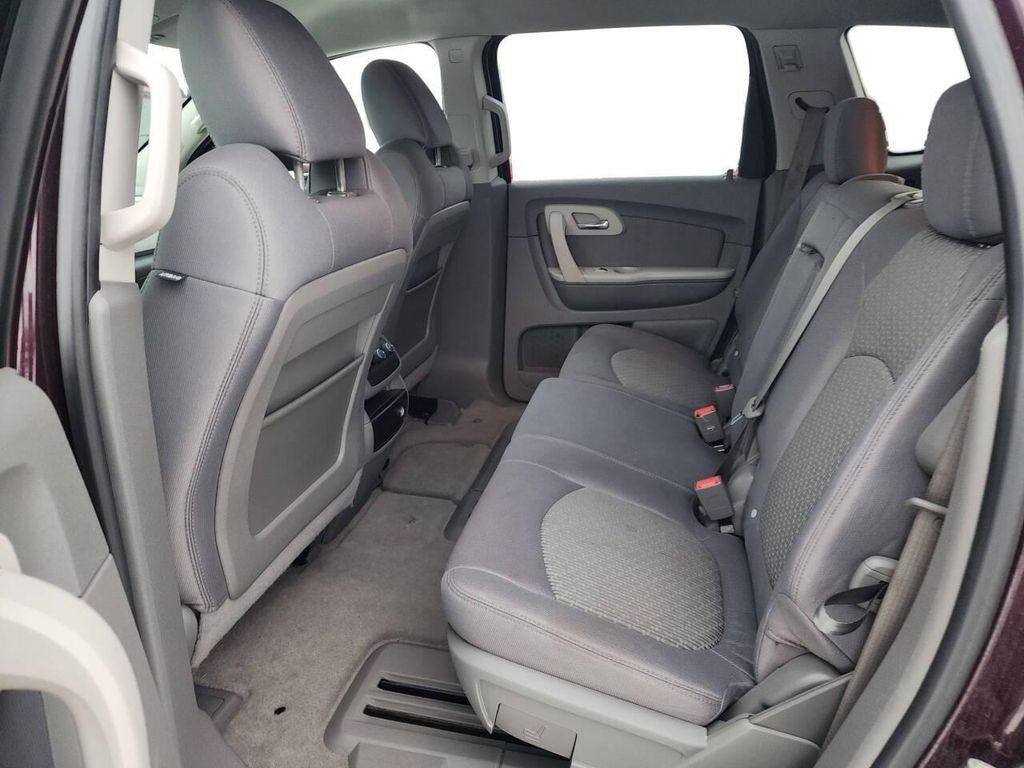 used 2010 Chevrolet Traverse car, priced at $4,950