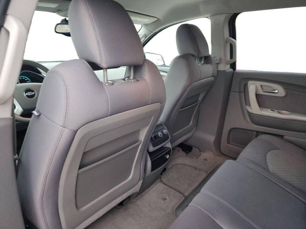 used 2010 Chevrolet Traverse car, priced at $4,950