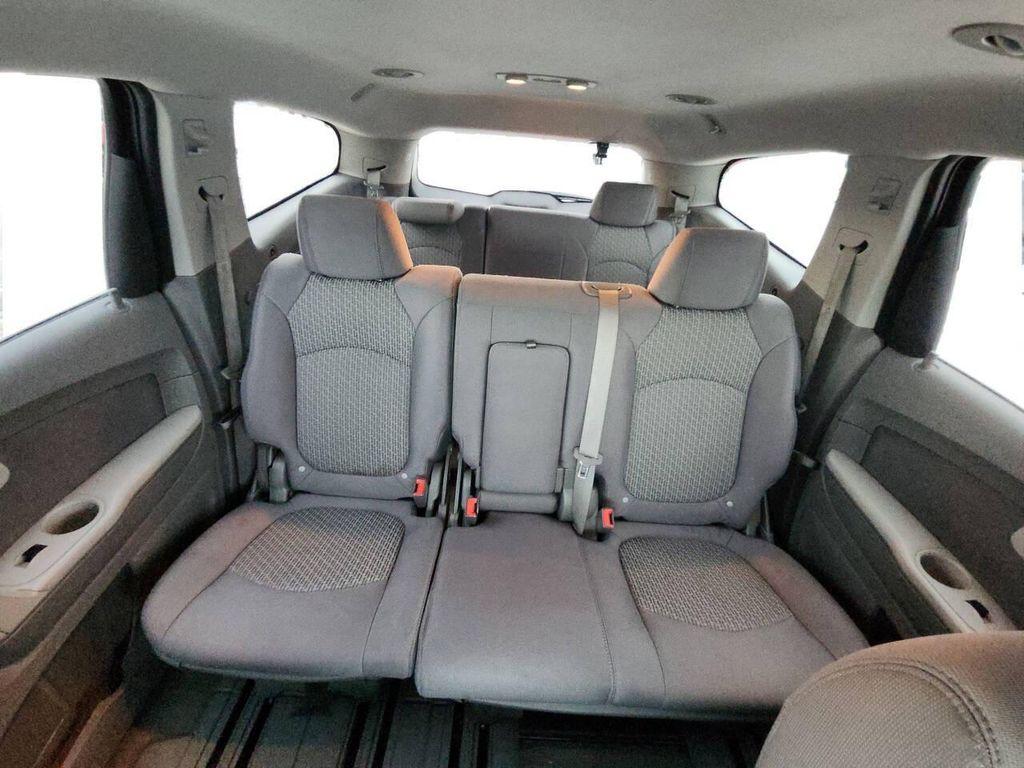 used 2010 Chevrolet Traverse car, priced at $4,950