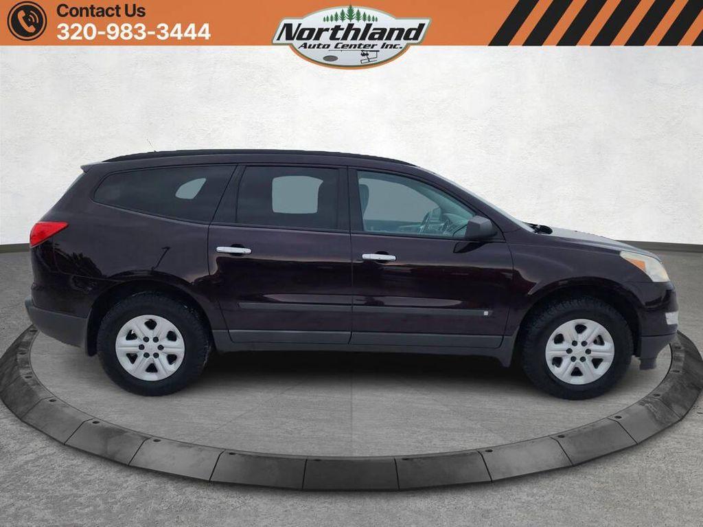 used 2010 Chevrolet Traverse car, priced at $4,950