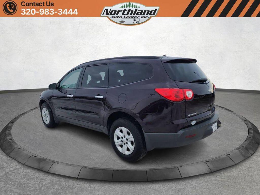 used 2010 Chevrolet Traverse car, priced at $4,950