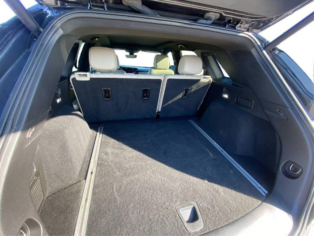 used 2022 Cadillac XT5 car, priced at $29,950