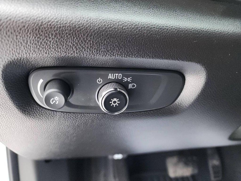 used 2023 Chevrolet Traverse car, priced at $28,950