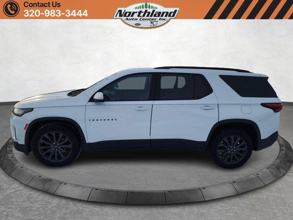 used 2023 Chevrolet Traverse car, priced at $28,950