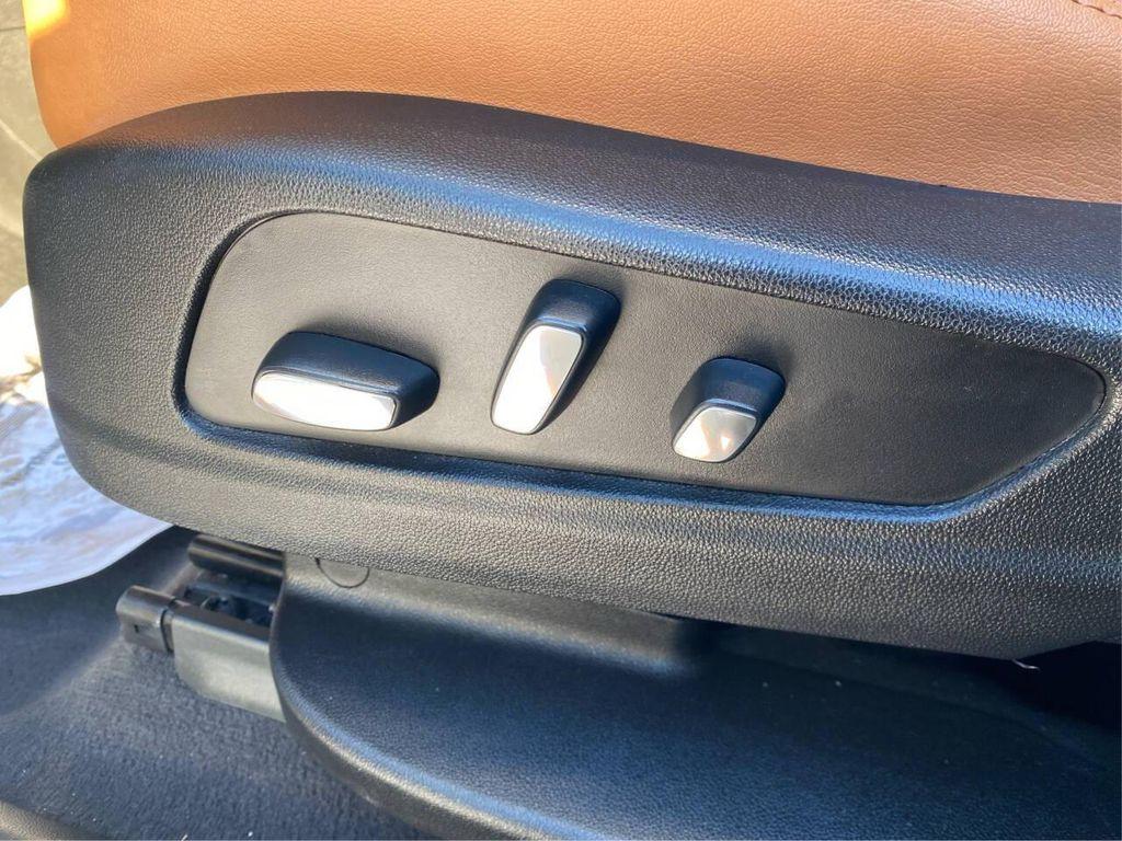 used 2020 Cadillac XT5 car, priced at $19,950