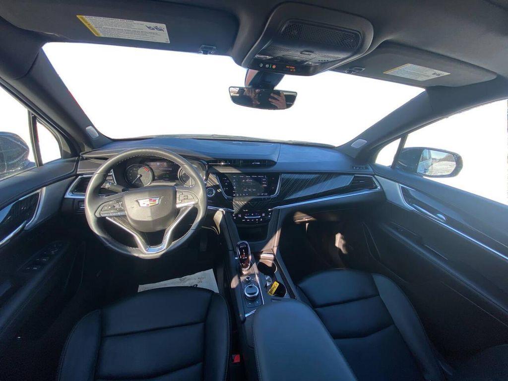 used 2023 Cadillac XT6 car, priced at $34,950