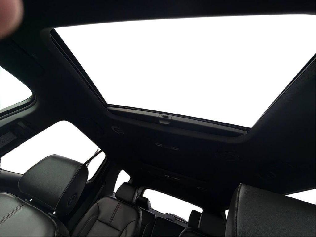 used 2023 Chevrolet Traverse car, priced at $32,950