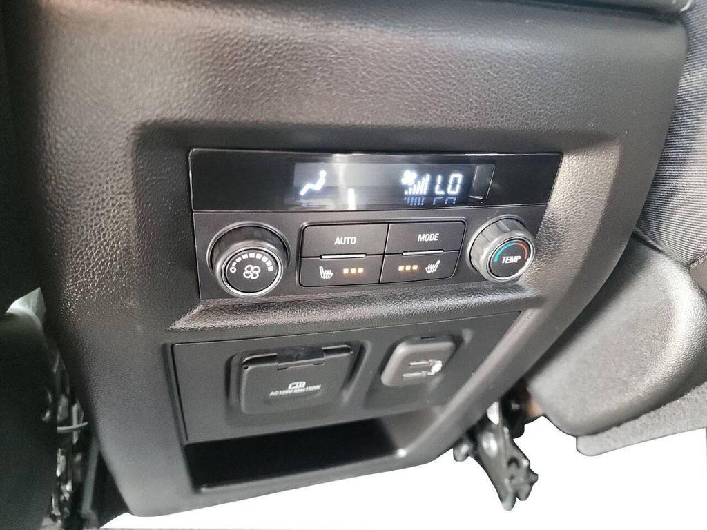 used 2023 Chevrolet Traverse car, priced at $33,950