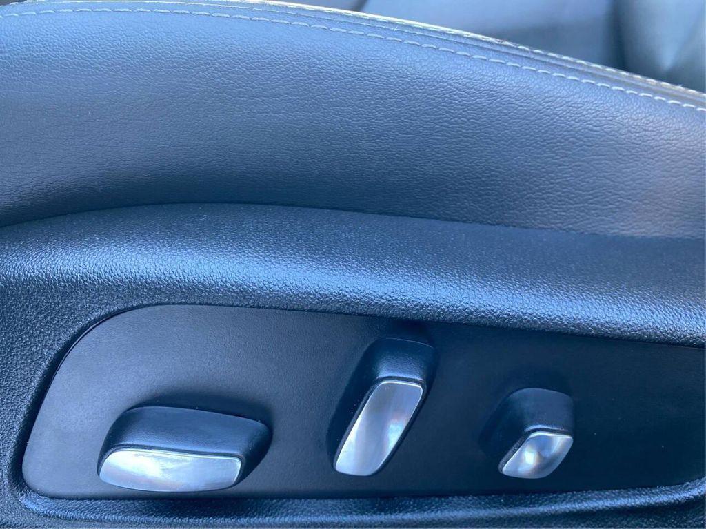 used 2024 Cadillac XT5 car, priced at $39,950