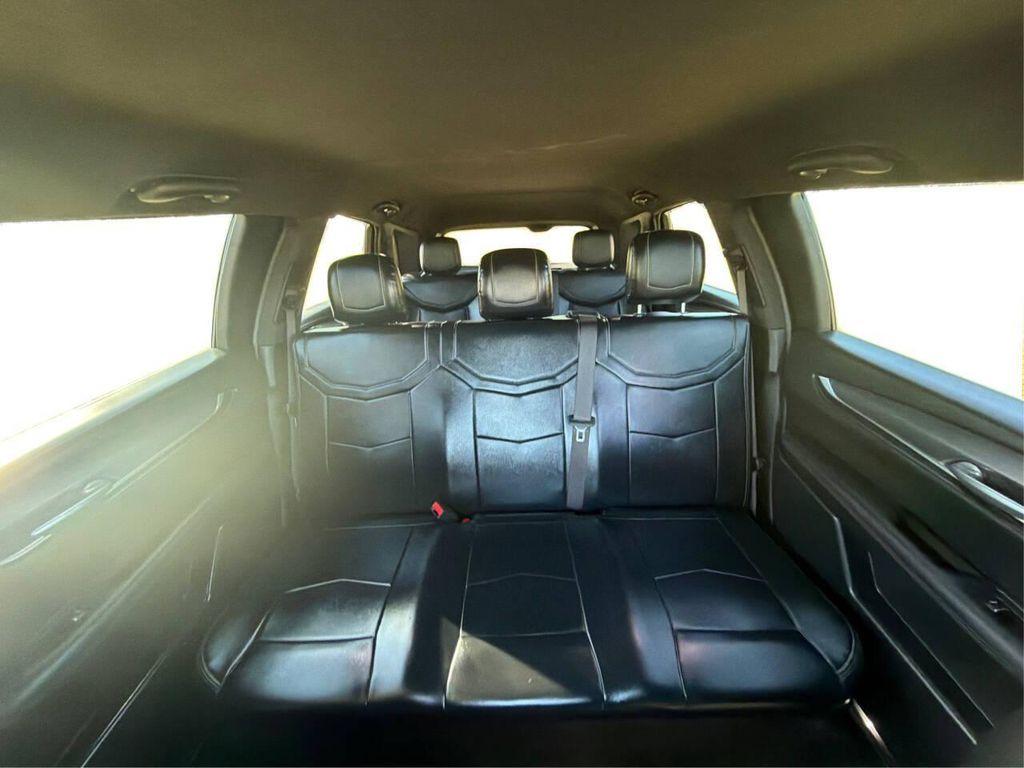 used 2021 Cadillac XT5 car, priced at $53,150