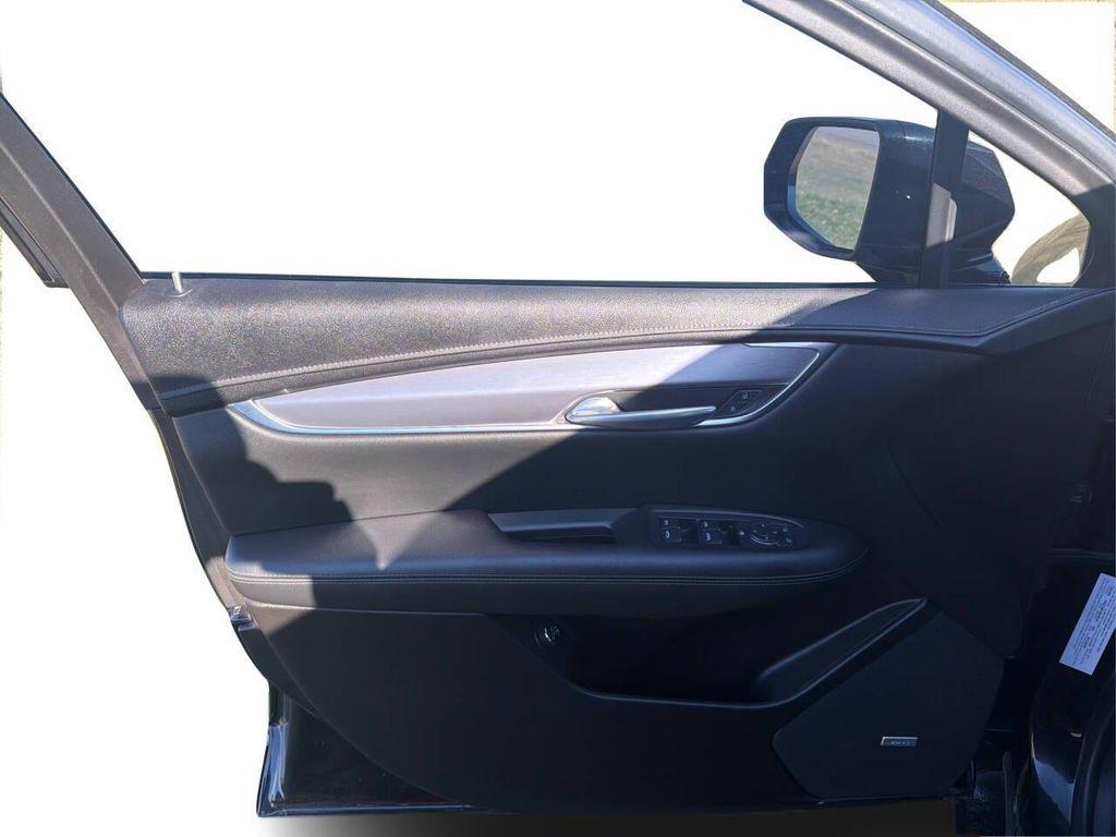used 2021 Cadillac XT5 car, priced at $53,150