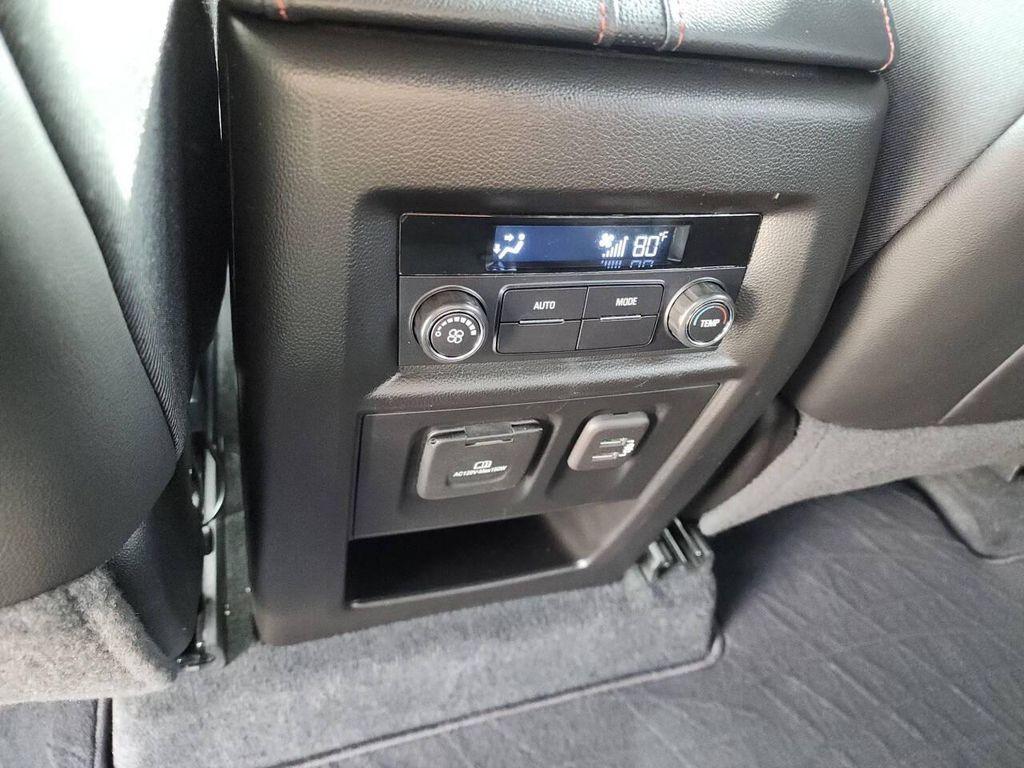 used 2023 Chevrolet Traverse car, priced at $31,950