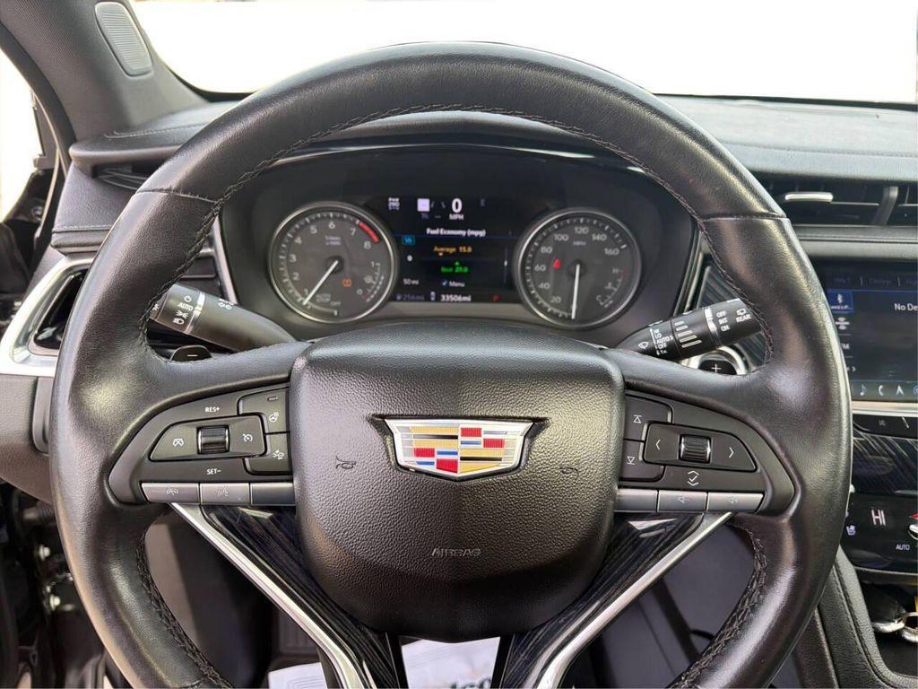 used 2023 Cadillac XT6 car, priced at $33,950