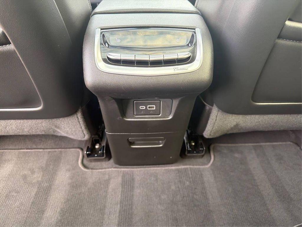 used 2023 Cadillac XT6 car, priced at $33,950