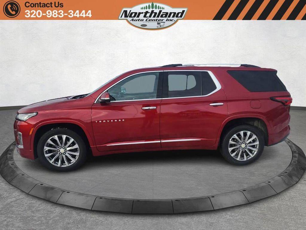 used 2022 Chevrolet Traverse car, priced at $28,950