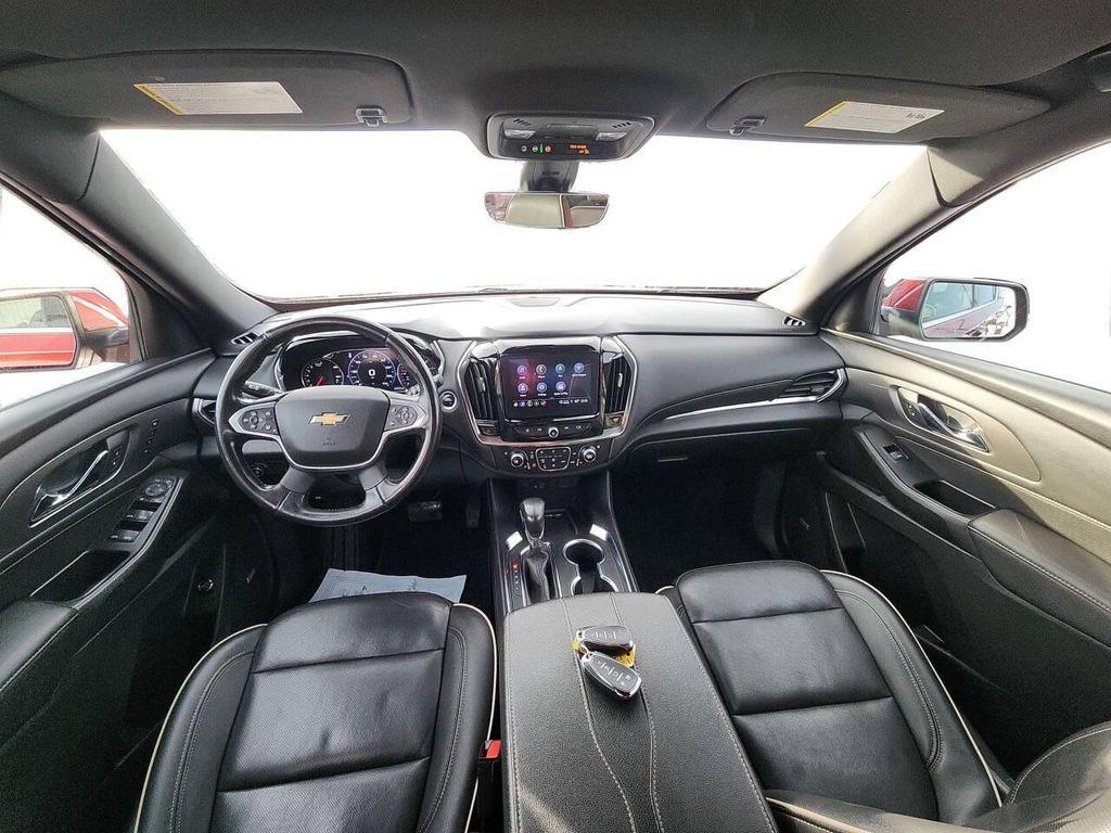 used 2022 Chevrolet Traverse car, priced at $28,950