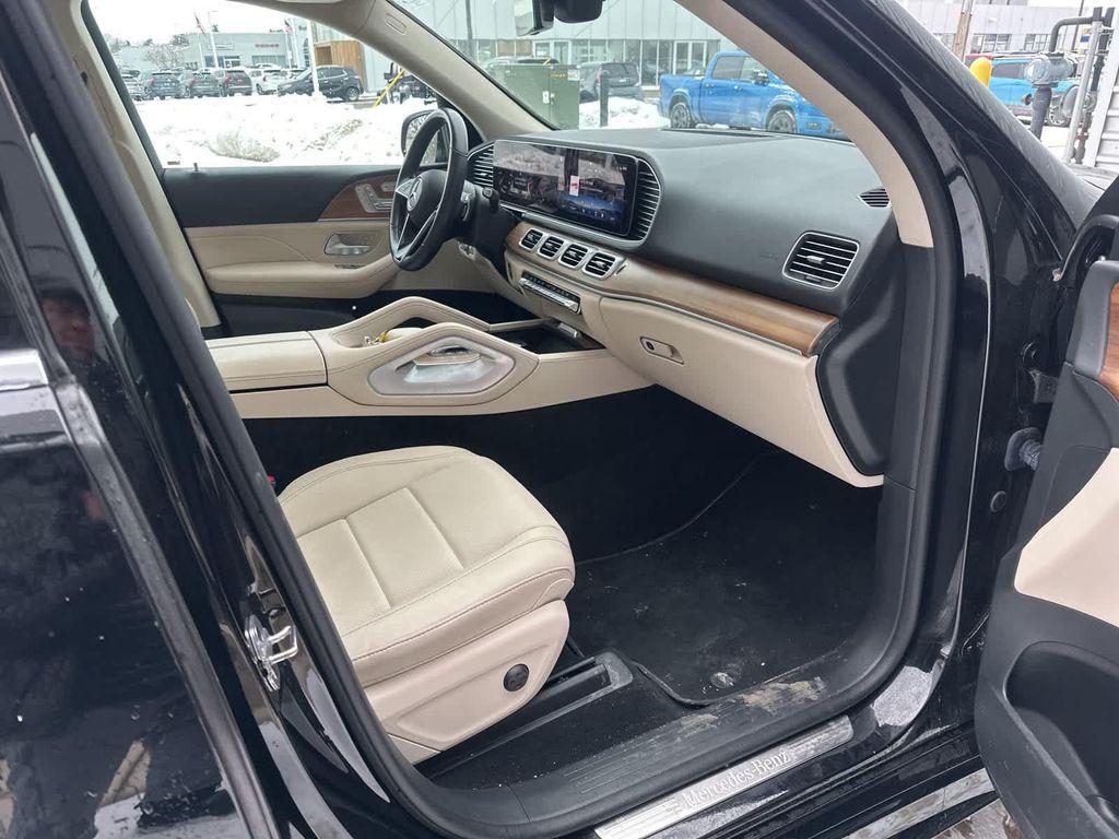 used 2024 Mercedes-Benz GLE 350 car, priced at $49,873