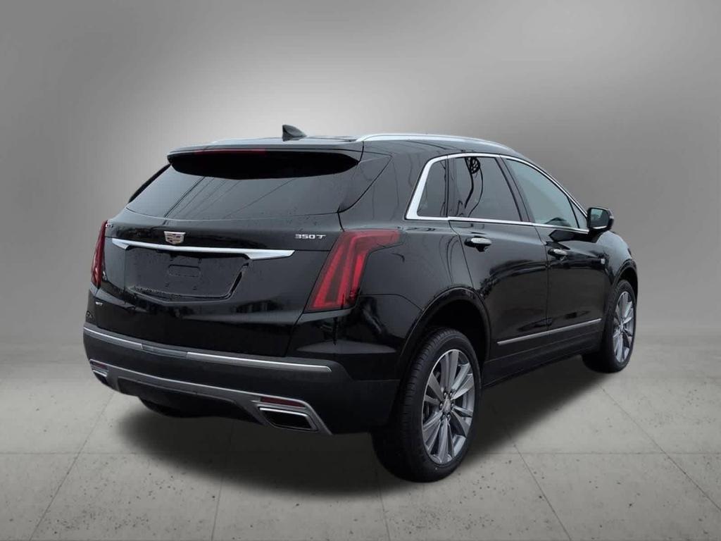 used 2024 Cadillac XT5 car, priced at $28,773