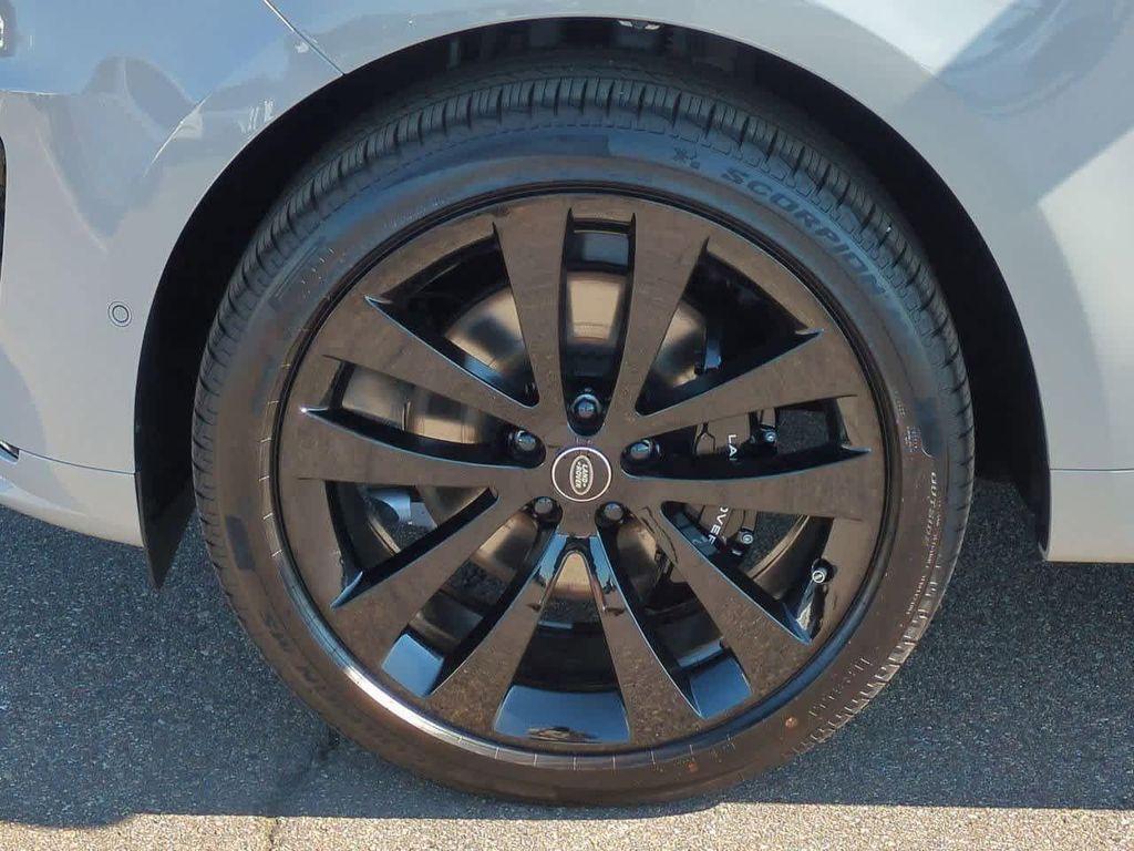 new 2025 Land Rover Range Rover Sport car, priced at $102,115