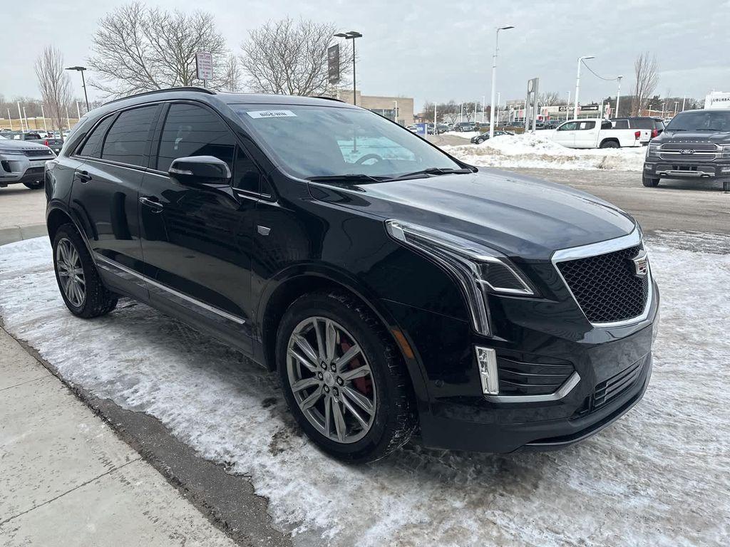 used 2023 Cadillac XT5 car, priced at $27,828