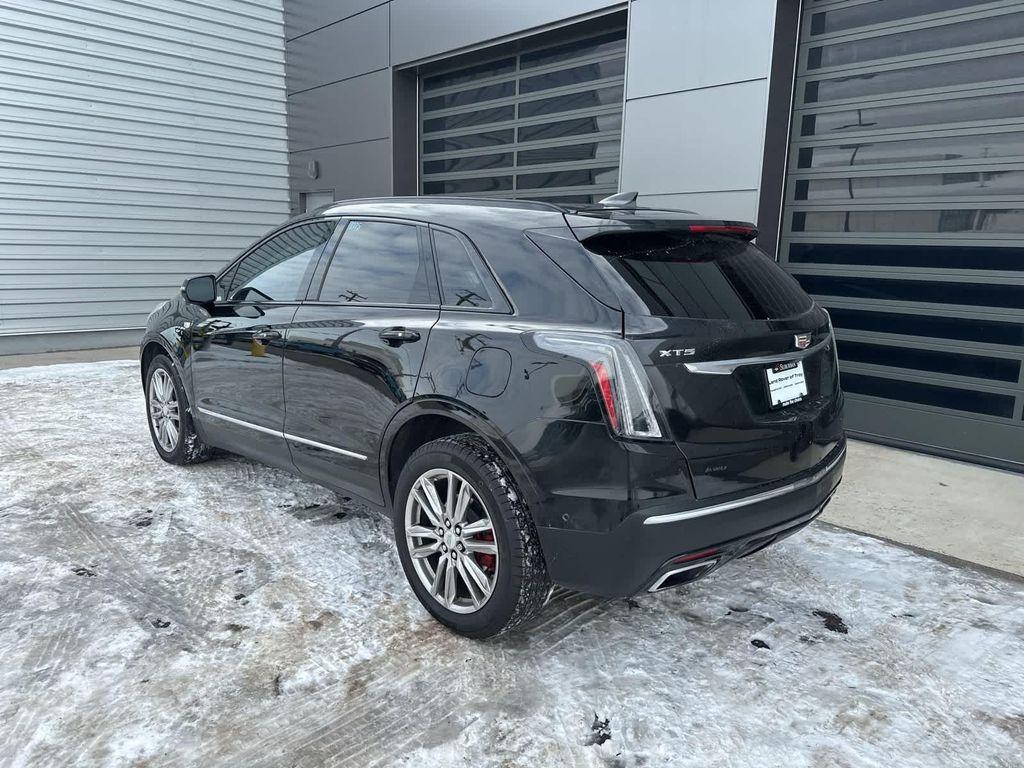 used 2023 Cadillac XT5 car, priced at $27,828