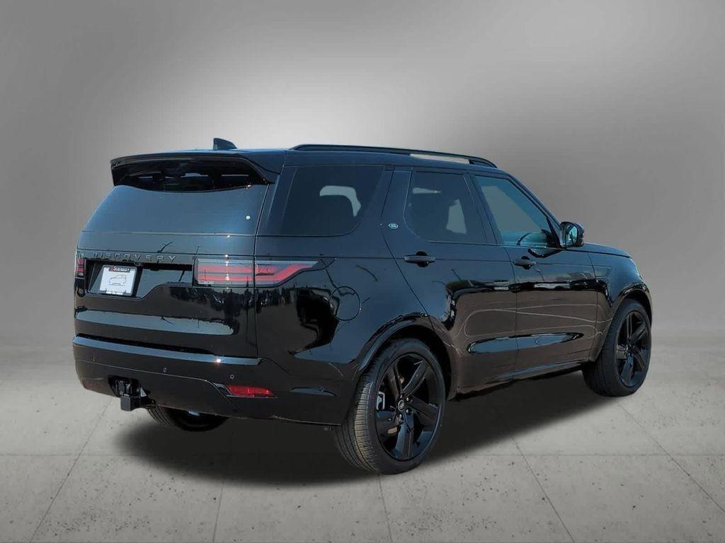 new 2025 Land Rover Discovery car, priced at $79,768