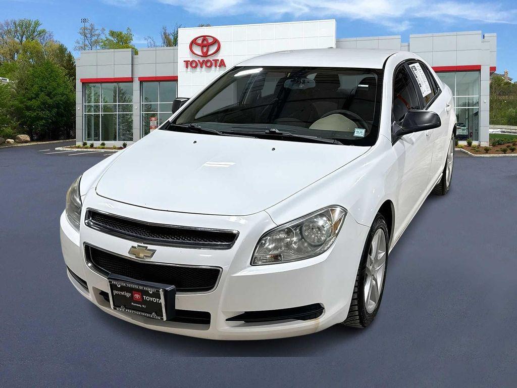 used 2010 Chevrolet Malibu car, priced at $4,495