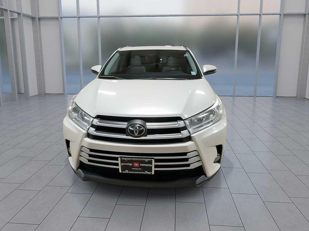 used 2017 Toyota Highlander car, priced at $15,995