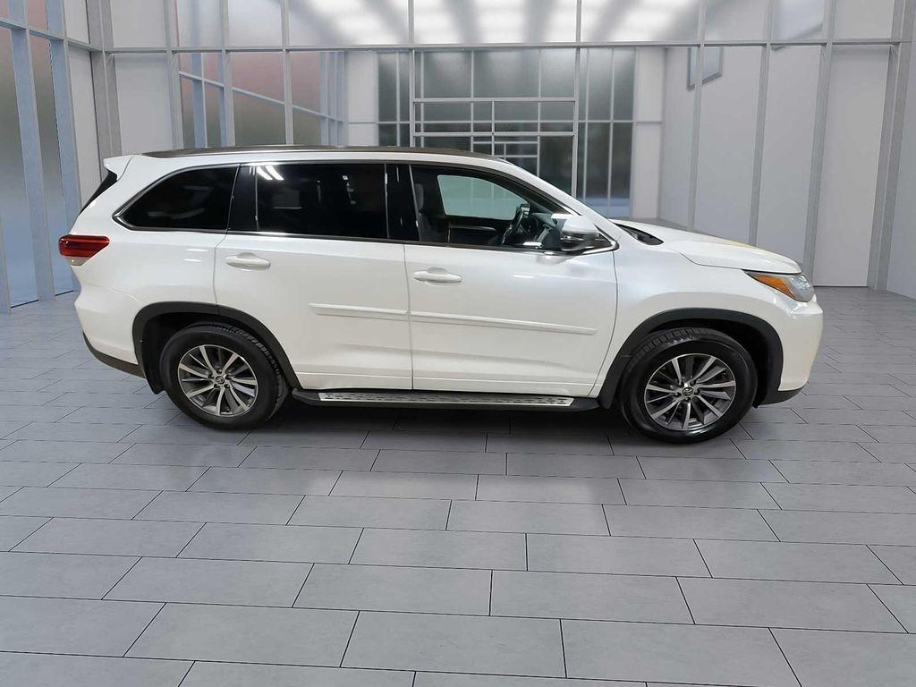 used 2017 Toyota Highlander car, priced at $15,995