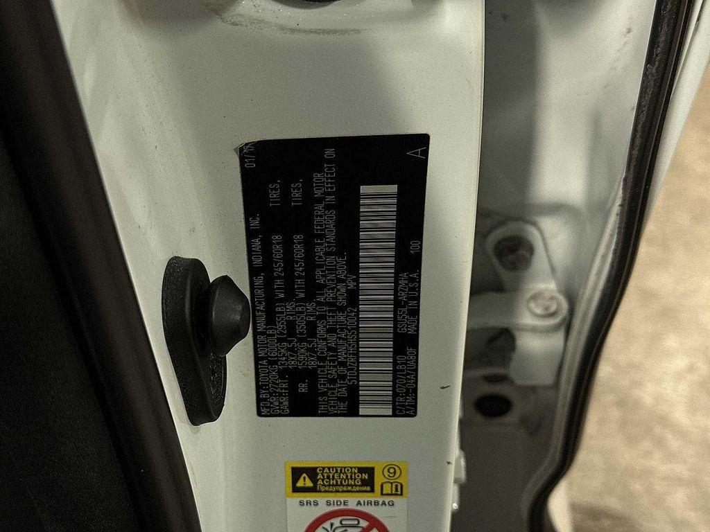 used 2017 Toyota Highlander car, priced at $15,995